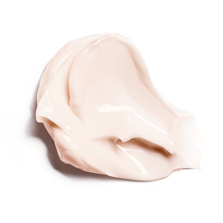 Clarins Multi-Active Jour 50 ml linjekorrigerande niacinamide ansiktskräm med fyllig ljust rosa krämig textur.