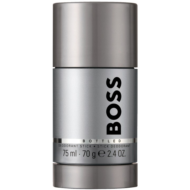 Hugo Boss Boss Bottled 75 ml deostick herr ger fräschör i en stilren silverfärgad hylsa med vertikal svart text