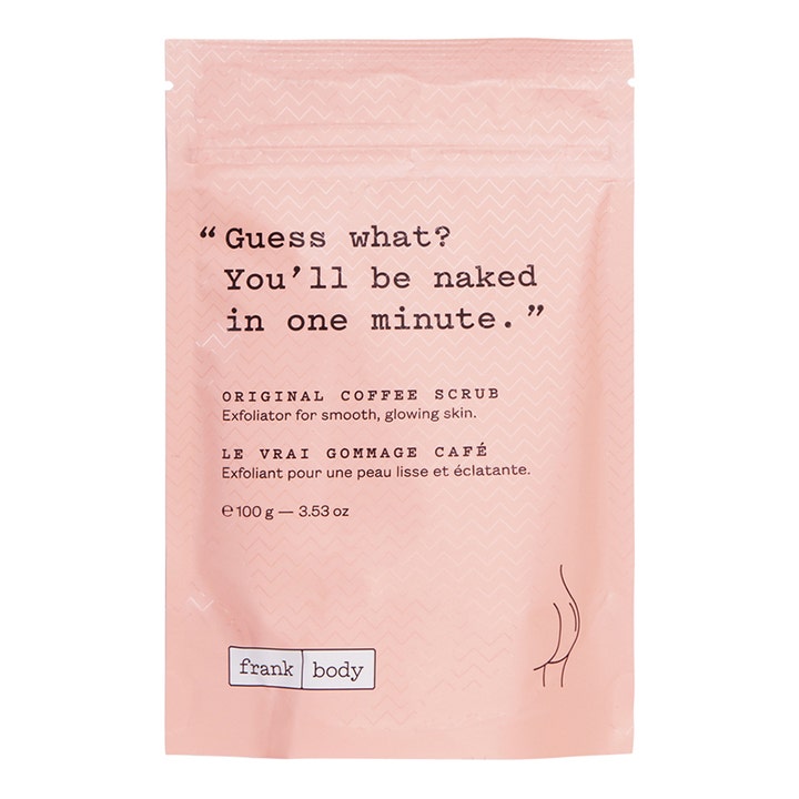 Frank Body Original Coffee Scrub 100 g naturlig body scrub som ger lyster i en ljusrosa påse med svart text