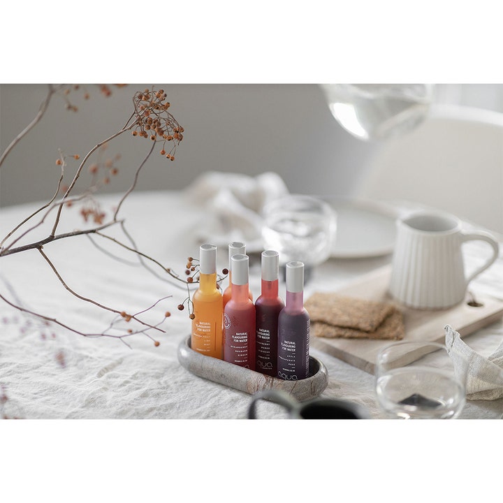 Natural flavouring for water
