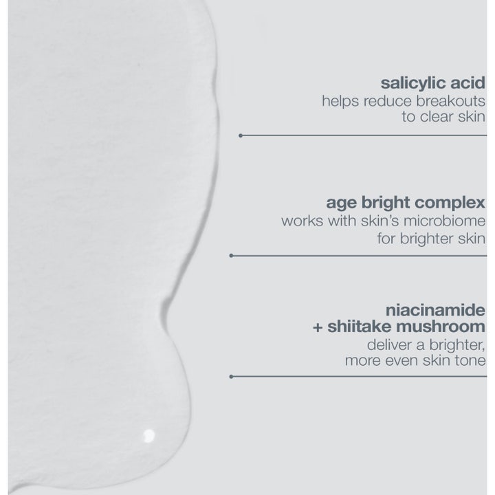 Dermalogica AGE Bright Clearing Serum 30 ml acnebehandling anti-age i turkos glasflaska på klar vätska