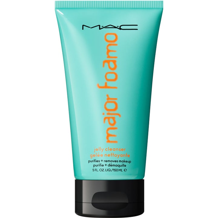 MAC Major Foamo 150 ml djuprengörande jelly cleanser som tar bort smink i turkos tub med orange text och svart lock