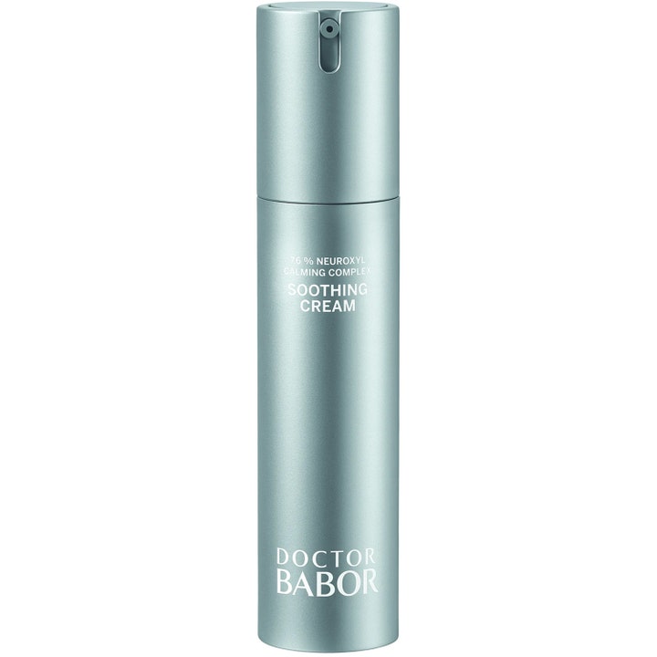 Doctor Babor Soothing Cream ansiktskräm för stressad hud i en ljust blå metallisk pumpflaska