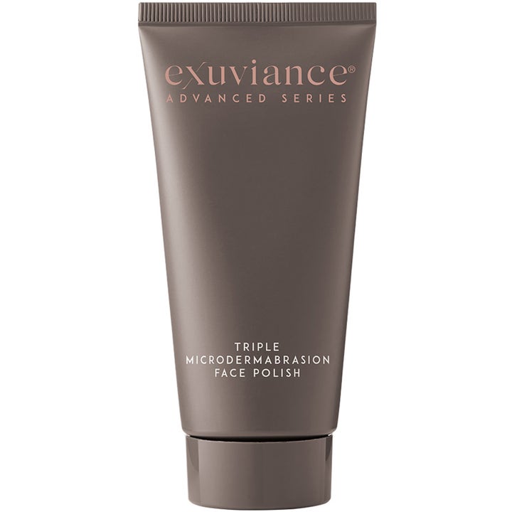 Exuviance Triple Microdermabrasion Face Polish 75 g peeling som ger lyster i en brun plasttub med roséguldstext