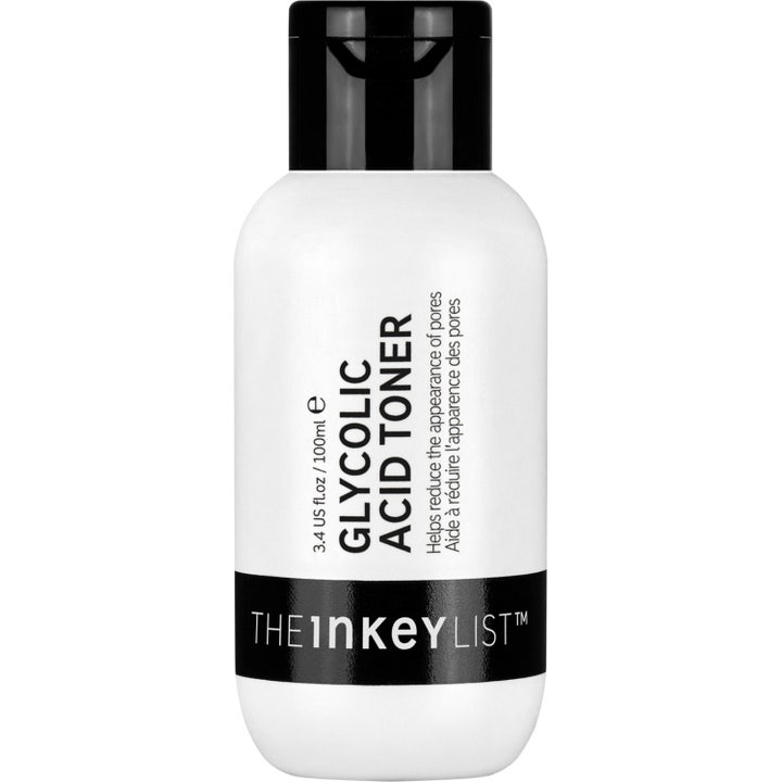 The INKEY List Glycolic Acid Toner 100ml peeling toner minskar synliga porer i en vit flaska med svart lock
