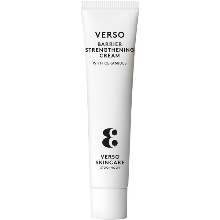 Verso Barrier Strengthening Cream 30 ml ansiktskräm som stärker hudbarriären med ceramider i vit tub med svart text.