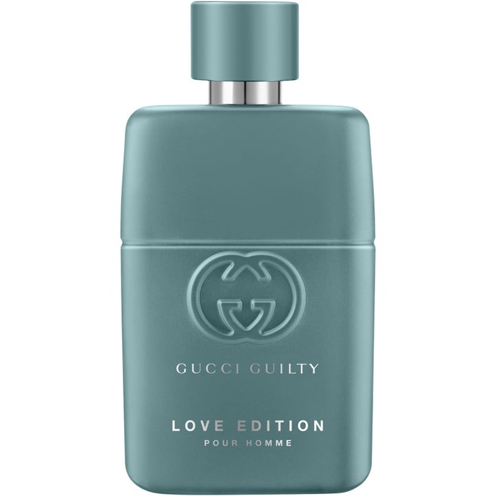 Gucci Guilty Pour Homme Love Edition 50 ml herrparfym i matt pastellblå flaska med präglad logotyp