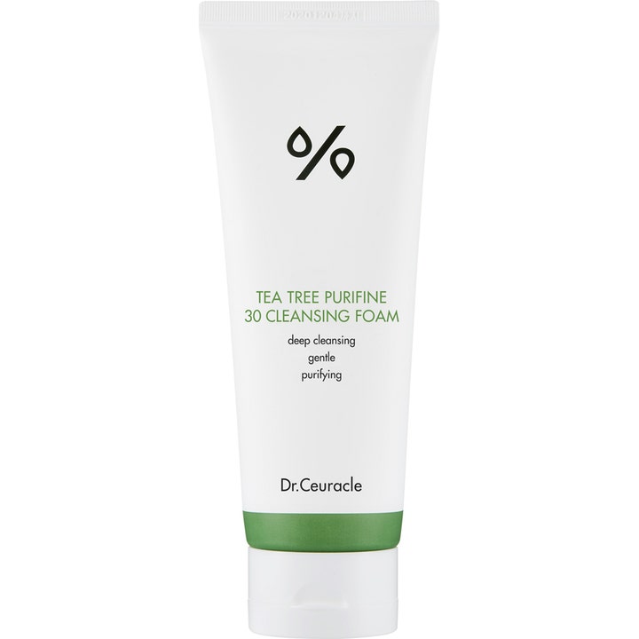 Dr. Ceuracle Tea Tree Purifine 30 Cleansing Foam antibakteriell ansiktsrengöring i vit tub som ger en ren hy