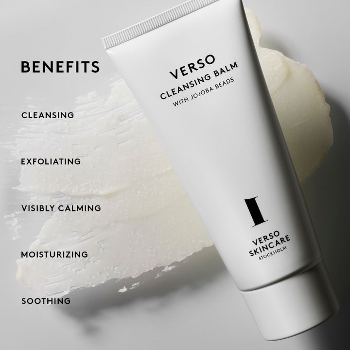 Verso N°1 Cleansing Balm 100 ml ansiktsrengöring på tub med krämig textur som ger exfoliering.