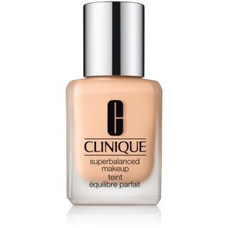 Clinique Superbalanced Makeup