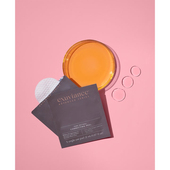 Exuviance Pure Retinol Correcting Peel 6 st antiåldrande exfoliering med pads och gul vätska