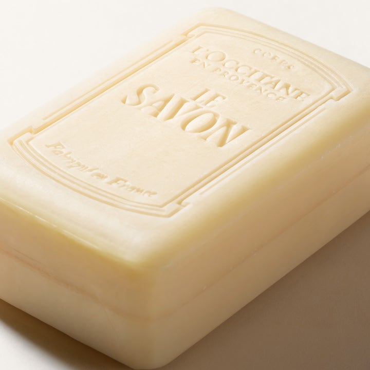 L'Occitane en Provence Shea Butter Verbena Body Soap 250 g återfuktande fast tvål med präglad text LE SAVON.