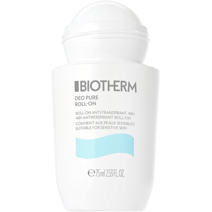 Biotherm Deo Pure Roll-On Antiperspirant 75 ml ger 48h skydd i en vit flaska med en ljusblå våg