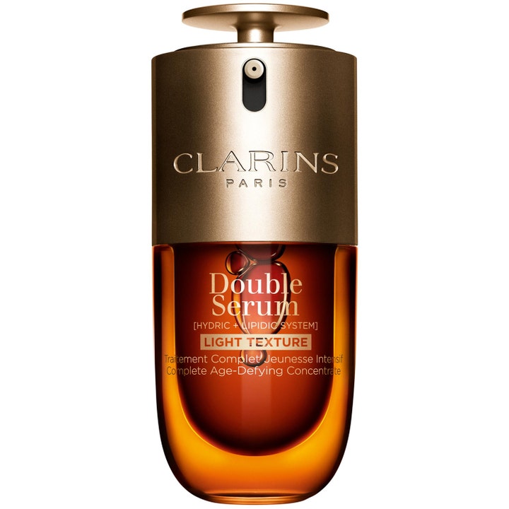 Clarins Double Serum Light Texture mot rynkor är ett anti-aging serum för fet hy i bärnstensfärgad pumpflaska.