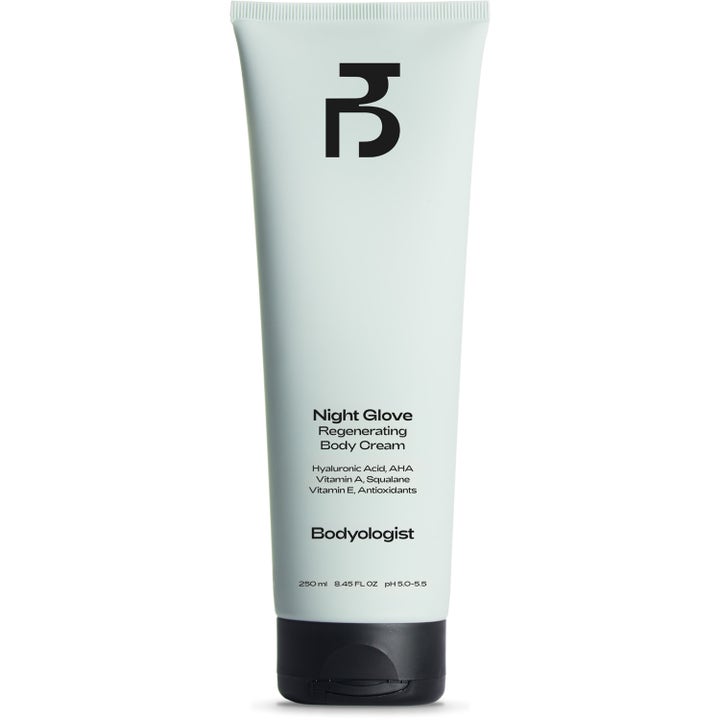 Bodyologist Night Glove Regenerating Body Cream 250 ml regenererande kroppskräm med AHA i ljusgrön tub med svart lock