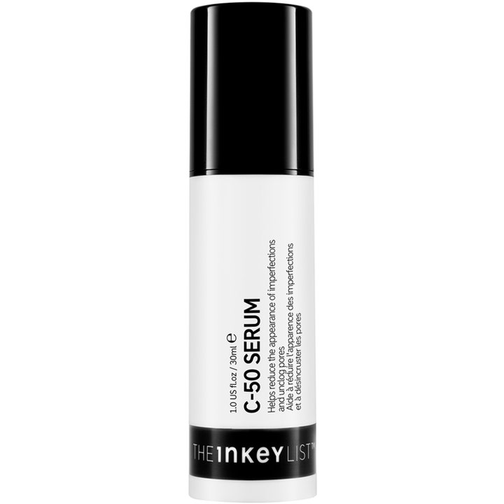 The Inkey List C-50 Serum 30 ml mot orenheter i vit plastflaska med svarta detaljer
