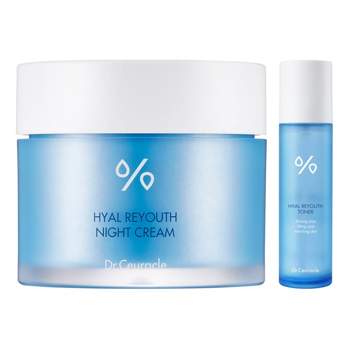 Dr. Ceuracle Hyal Reyouth Night Cream och Toner återfuktande hudvård i blå frostade glasflaskor med vita lock