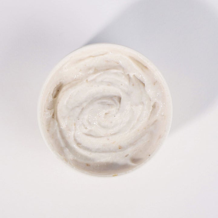 Dr. Ceuracle Ganghwa Rice Granule Pack 115 g exfolierande ansiktsmask med krämig textur och små riskorn.