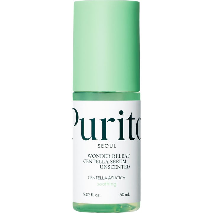 Purito Wonder Releaf Centella Serum Unscented 60 ml ger lugnande vård i transparent grön flaska med mintgrönt lock