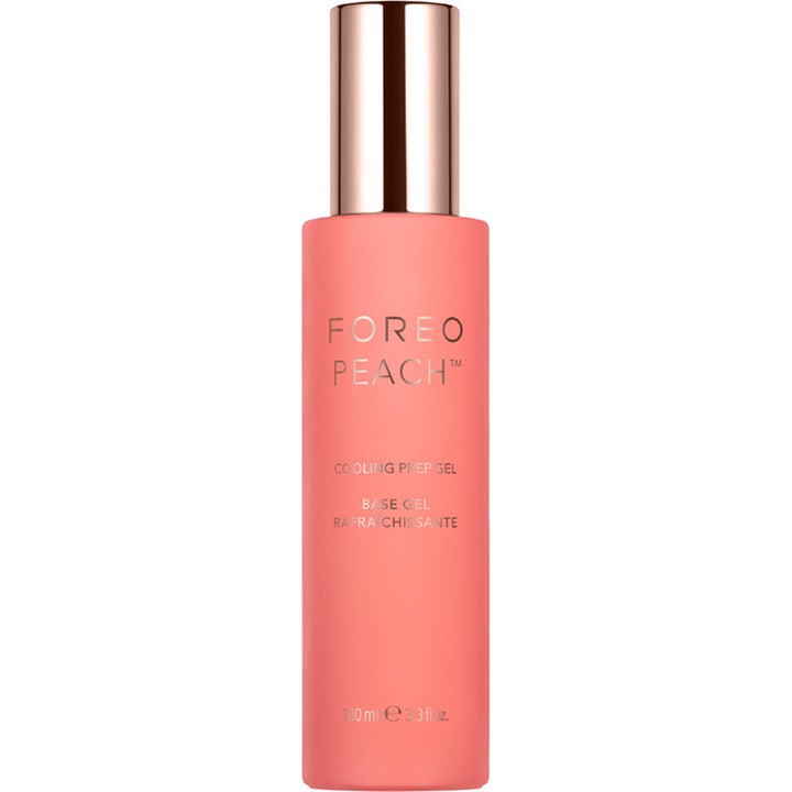 FOREO PEACH Cooling Prep Gel 100 ml kylande prepareringsgel i korallfärgad flaska med högblankt lock i roséguld