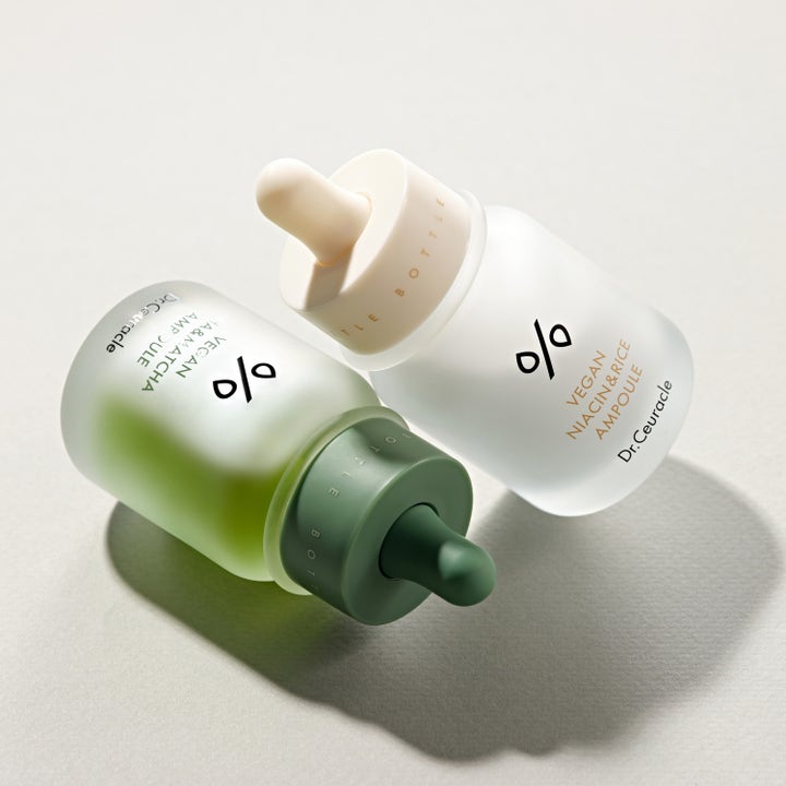 Dr. Ceuracle Vegan BHA & Matcha Ampoule 30 ml BHA matcha serum för acnebenägen hud i frostat glas