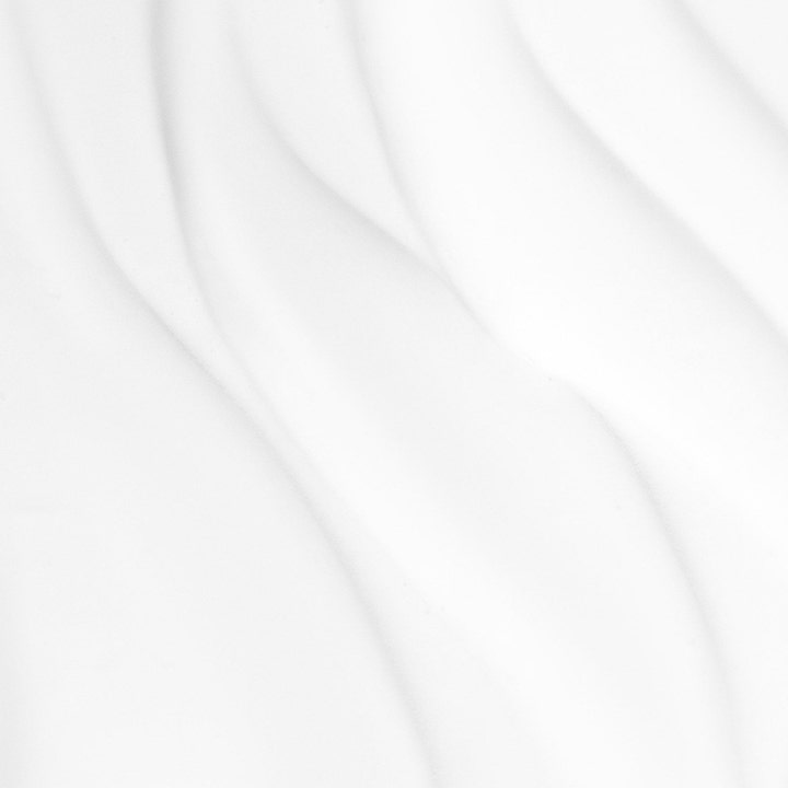 Dermalogica Intensive Moisture Cleanser 295 ml fuktgivande ansiktsrengöring känslig hud med krämig vit textur