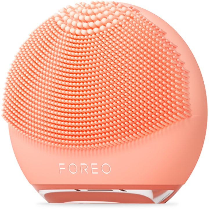 FOREO LUNA 4 go Peach Perfect 1 st ansiktsborste silikon djuprengöring som ger lyster i persikofärgad design