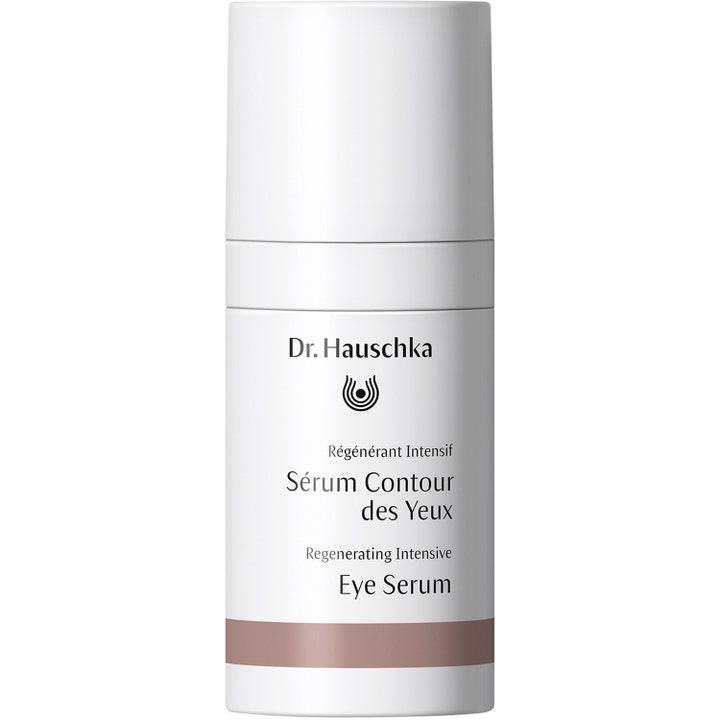 Dr. Hauschka ögonserum Regenerating Intensive ger regenerering i en vit pumpflaska med en bronsfärgad detalj nertill.