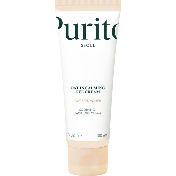 Purito Oat-in Calming Gel Cream 100 ml är en havre lugnande ansiktskräm som ger fukt i en vit minimalistisk plasttub