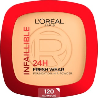 L'Oréal Paris Infaillible 24H Fresh Wear Foundation in a Powder