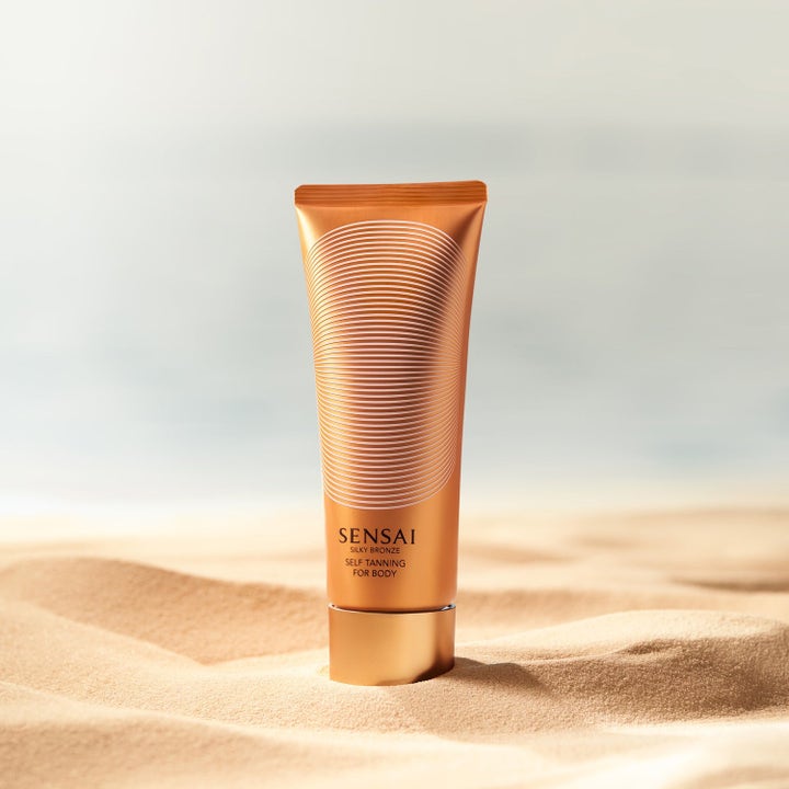 Silky Bronze Self Tanning For Body And Face