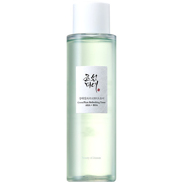 Beauty of Joseon Green Plum Refreshing Toner 150 ml ger AHA BHA exfoliering i en grön genomskinlig flaska.