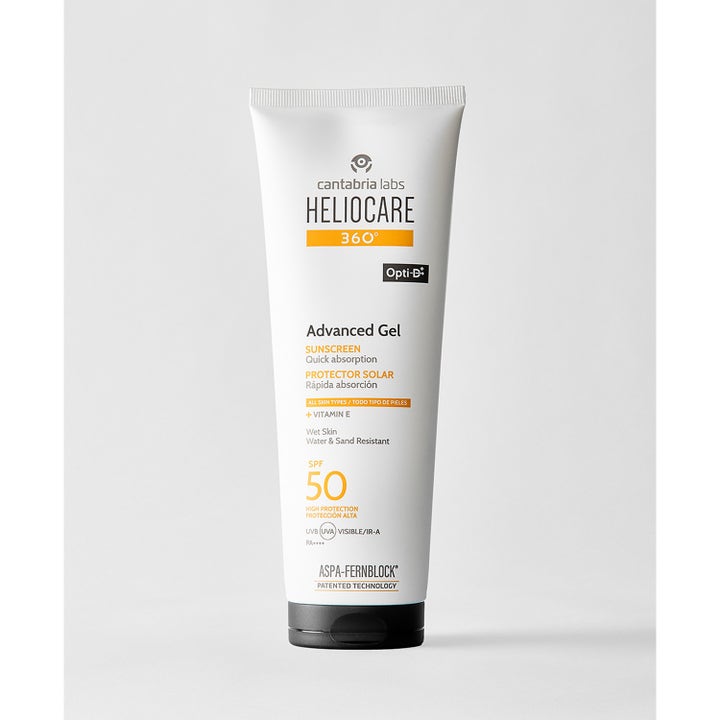 Heliocare Advanced Gel 250 ml solkräm ger högt skydd med SPF 50 i en vit tub med svart lock och Vitamin E.