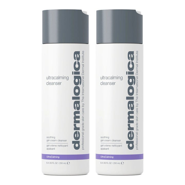 Dermalogica UltraCalming Cleanser 250 ml lugnande rengöringsgel i vita flaskor med grå lock dämpar rodnad