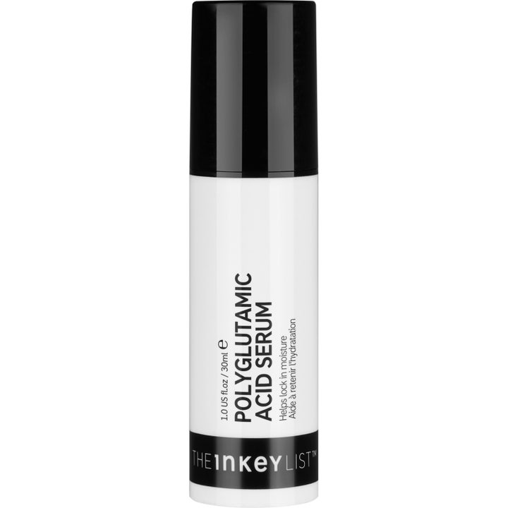 The Inkey List Polyglutamic Acid Serum 30 ml återfuktande ansiktsserum i vit flaska med svart lock.
