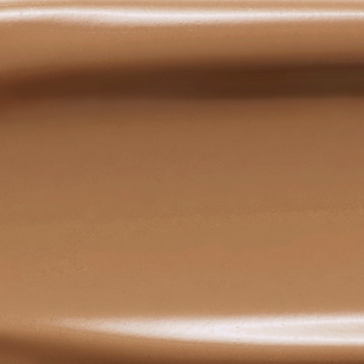 The Wake Up the Glow Luminous Foundation
