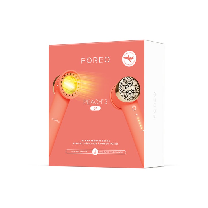 FOREO PEACH 2 go 1 st IPL för hårborttagning i persikofärgad förpackning som visar den kompakta enheten.