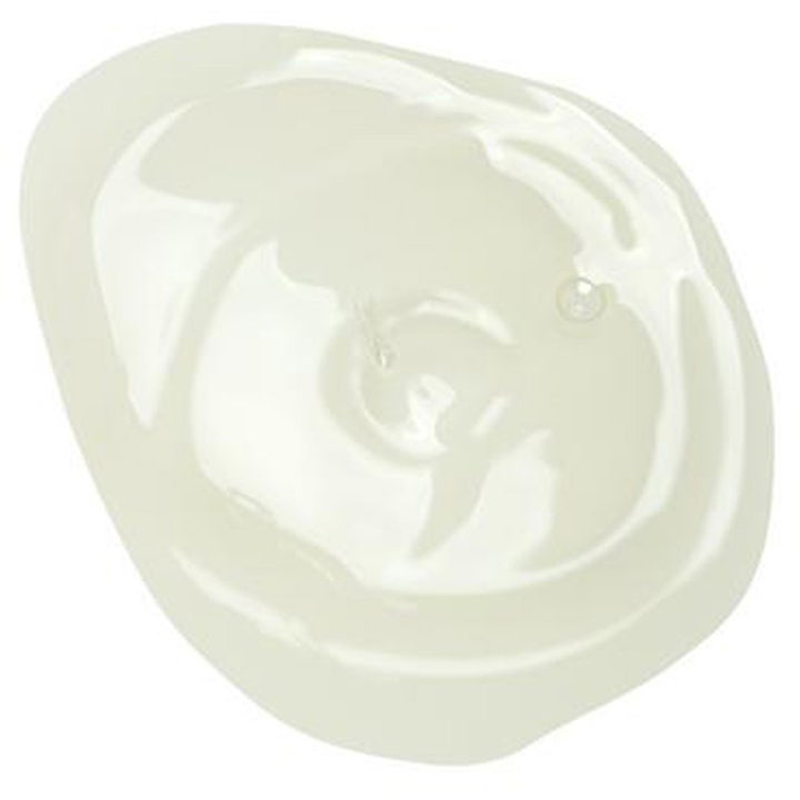 KORRES Santorini Grape Velvet Skin Drink 30 ml ansiktsolja för återfuktning visar en klar och silkeslen textur.