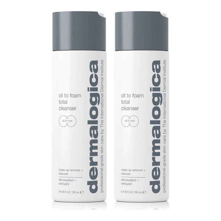 Dermalogica Oil to Foam Total Cleanser 250 ml rengörande ansiktsrengöring i två vita flaskor med gråa lock