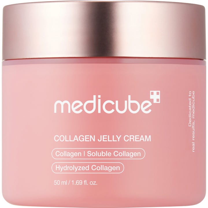 Medicube Collagen Jelly Cream 50 ml återfuktande ansiktskräm i en rosa burk med ett glansigt rosa metallock.