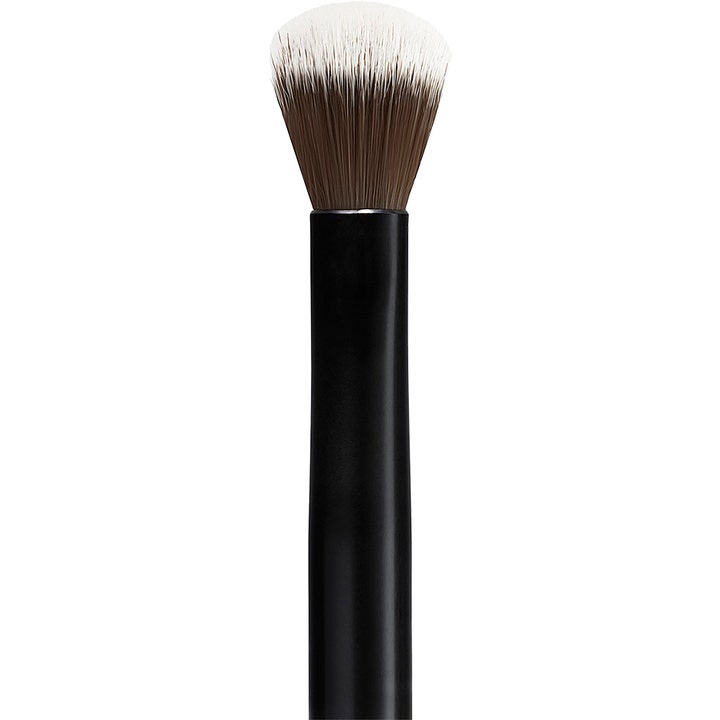 All-Over Shadow Brush