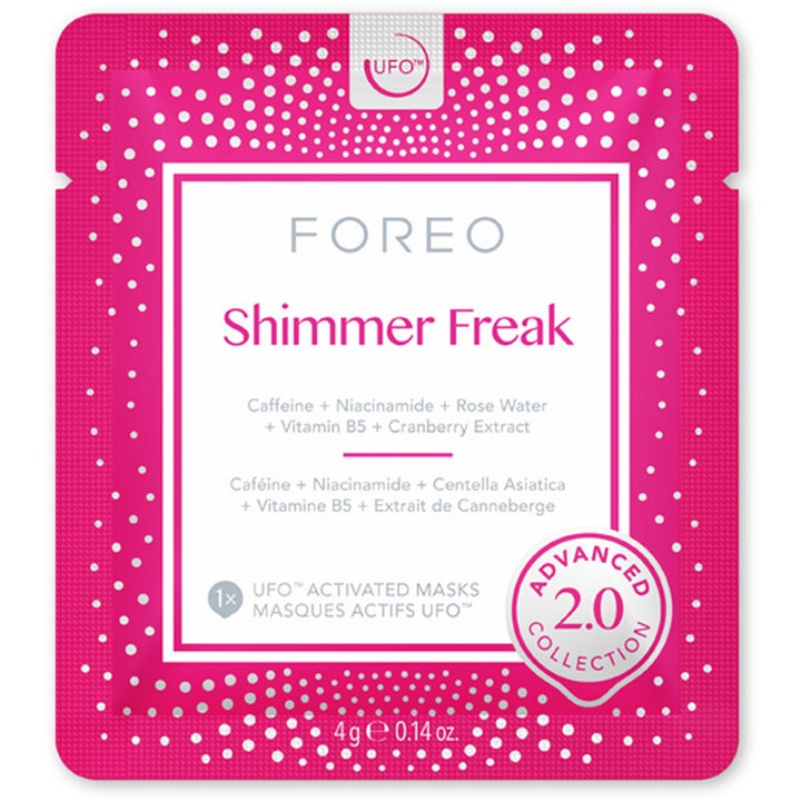 FOREO UFO Shimmer Freak 2.0 6 st uppiggande ansiktsmask i rosa sachet med koffein och niacinamid för lyster.