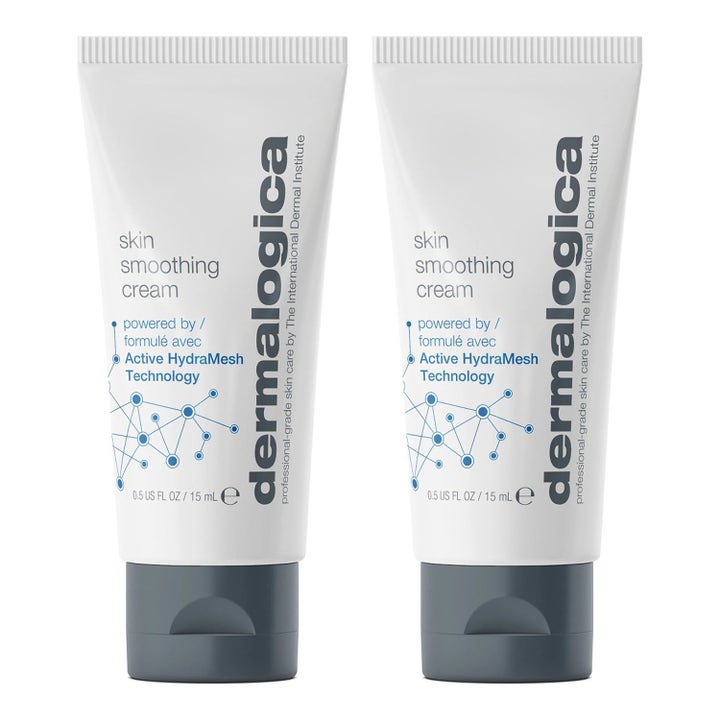 Dermalogica Skin Smoothing Cream 2x15 ml återfuktande ansiktskräm som ger mjuk hy i två vita tuber med grå lock
