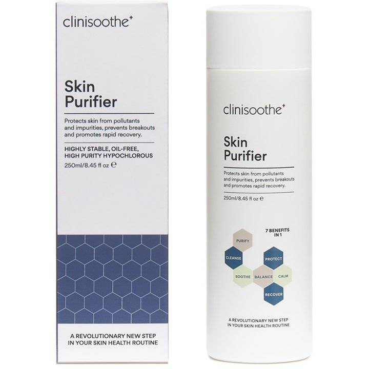 Clinisoothe Skin Purifier 250 ml ansiktsvatten toner med hypoklorsyra mot akne i vit flaska och hexagonmönstrad box