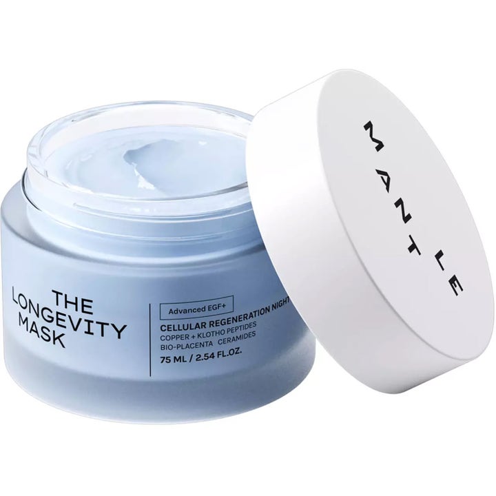 MANTLE The Longevity Mask 75 ml nattmask i ljusblå glasburk med krämig textur som ger cellförnyelse.
