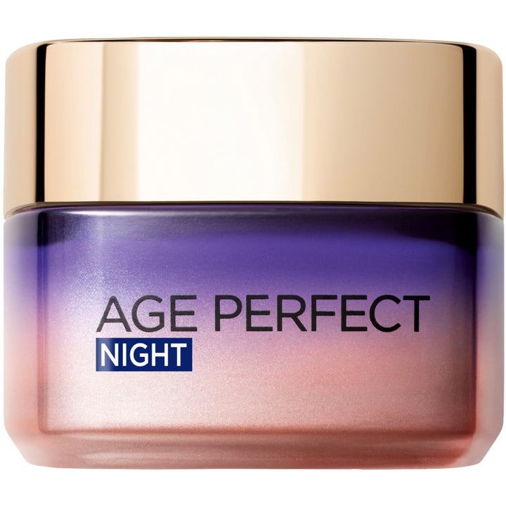 L'Oréal Age Perfect Night uppstramande ansiktskräm i tonad glasburk med guldlock, bästa nattkrämen anti age.