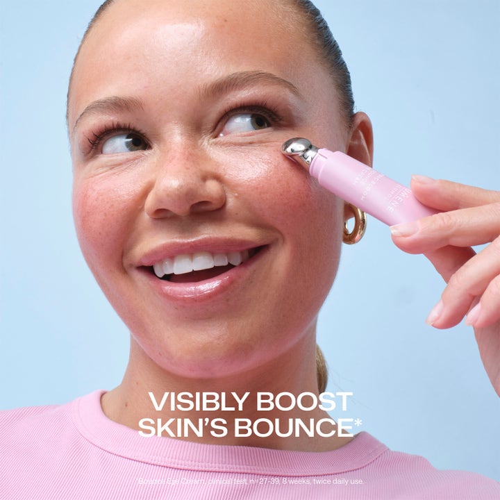 Lumene Bounce Eye Cream 10 ml återfuktande ögonkräm som appliceras med metallapplikator på huden.