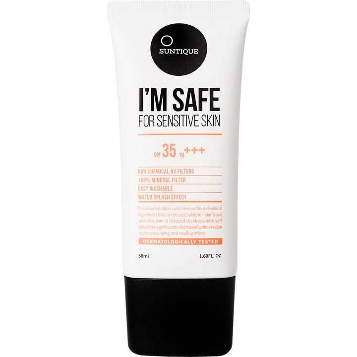 Suntique I'm Safe For Sensitive Skin 50ml 100% mineralfilter solskydd ger skonsam vård i en vit tub med svart lock
