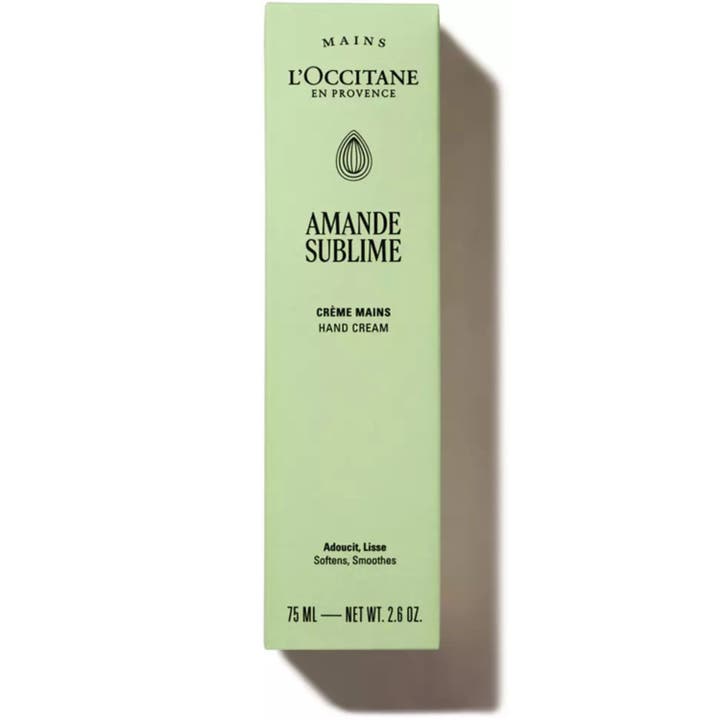 L'Occitane Almond Delicious Hands 75 ml mjukgörande handkräm i en ljusgrön ytterförpackning för smidiga händer.