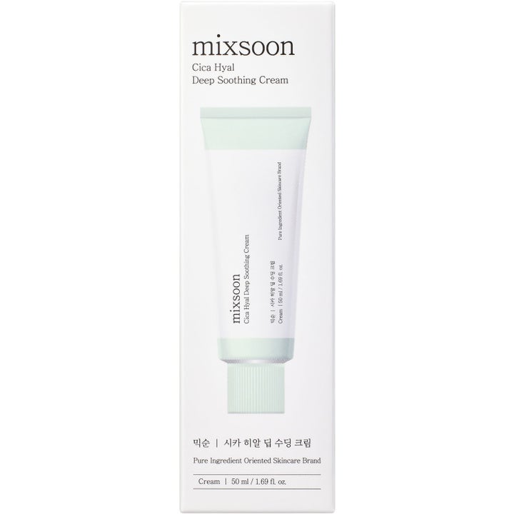 Mixsoon Cica Hyal Soothing Cream 50 ml lugnande ansiktskräm i vit ytterförpackning med bild av tuben.